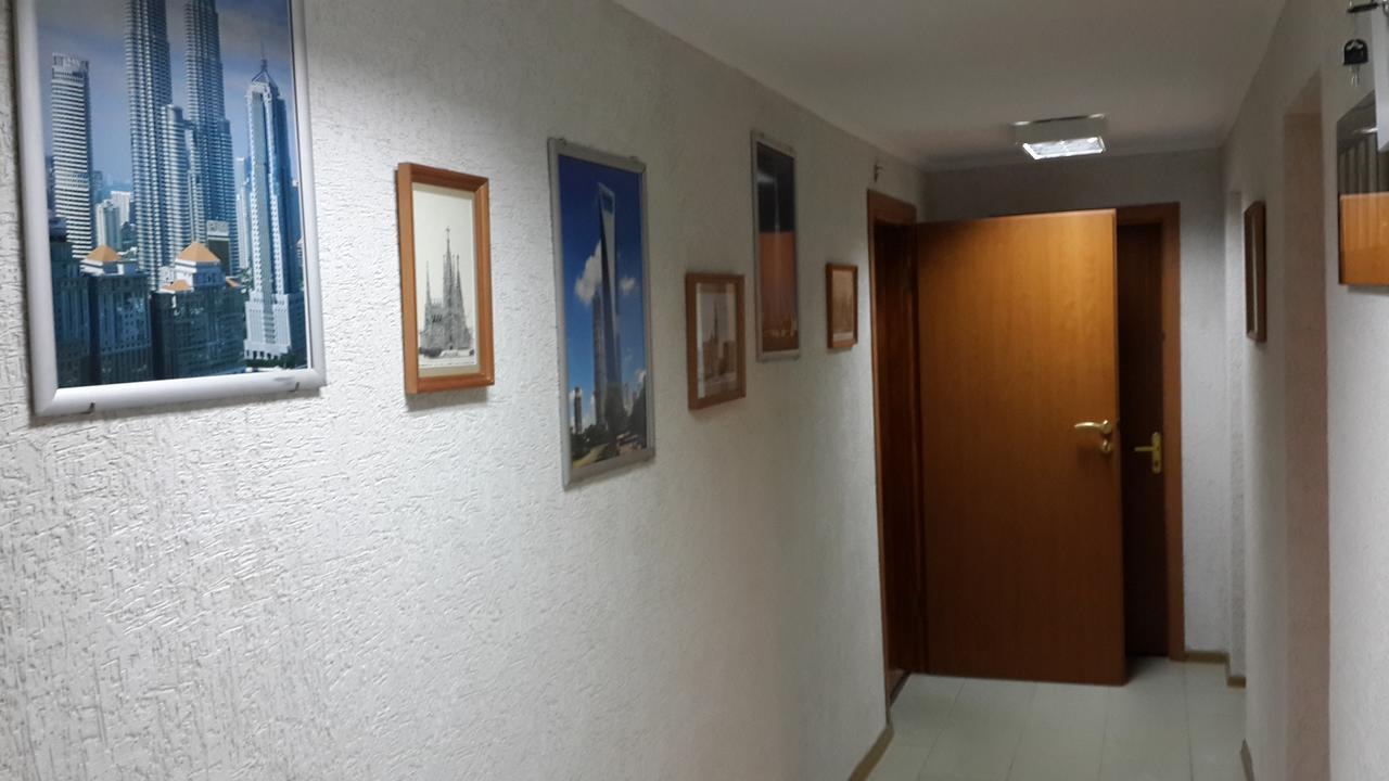 Hostel Bayit Kremenčuk Esterno foto