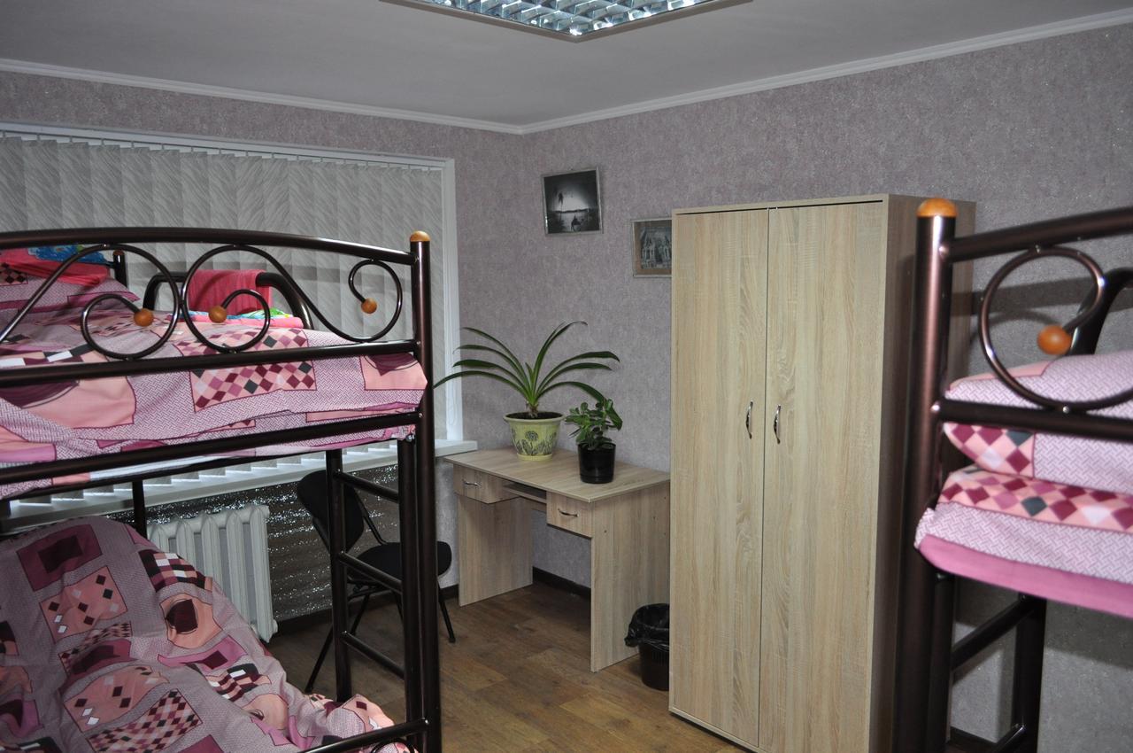 Hostel Bayit Kremenčuk Esterno foto